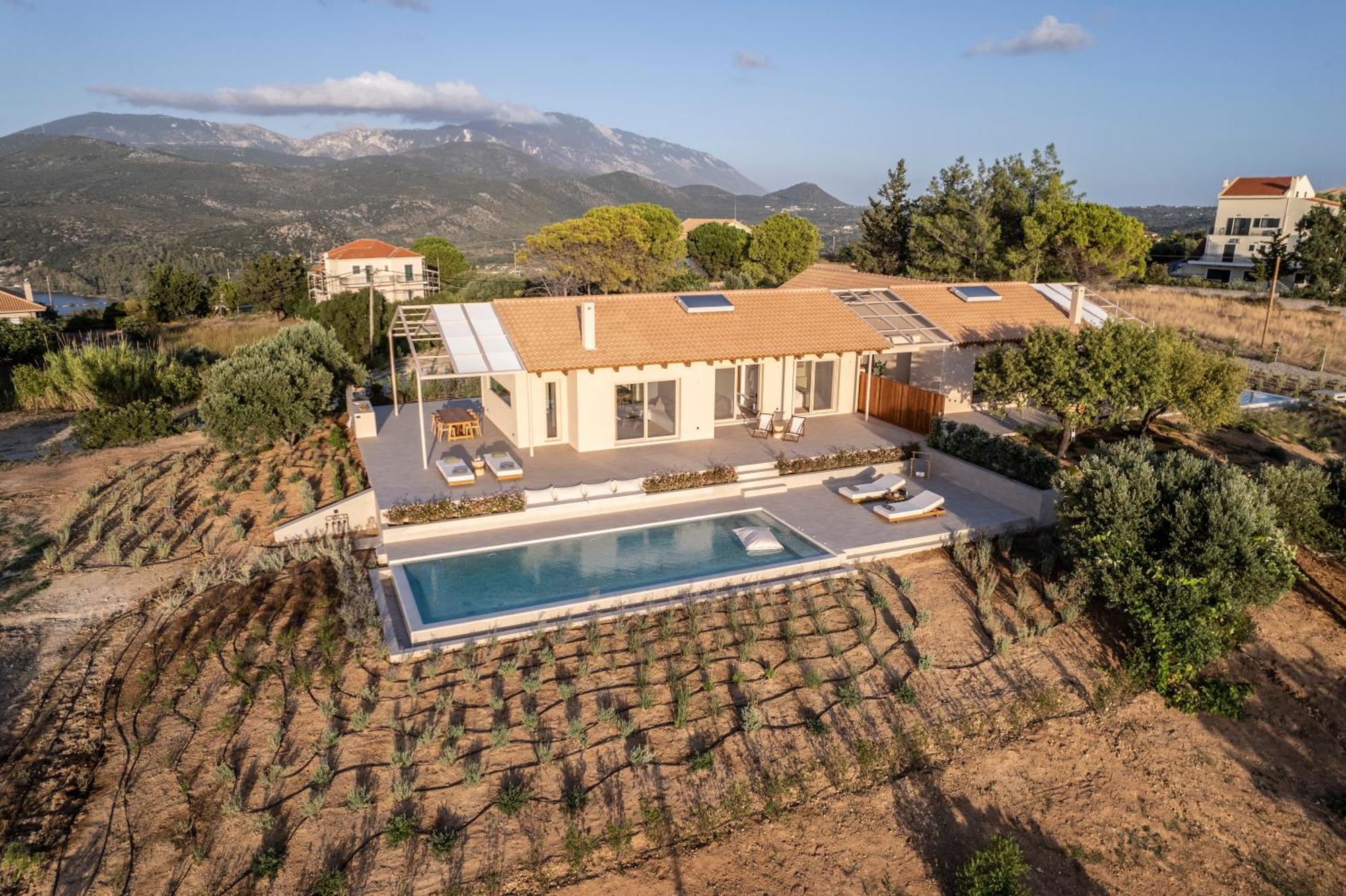 Avertosia Luxury Villas Argostoli  Luaran gambar